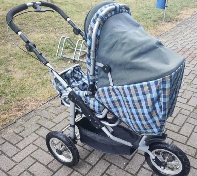 Wózek dziecięcy trójkołowy spacerówka
