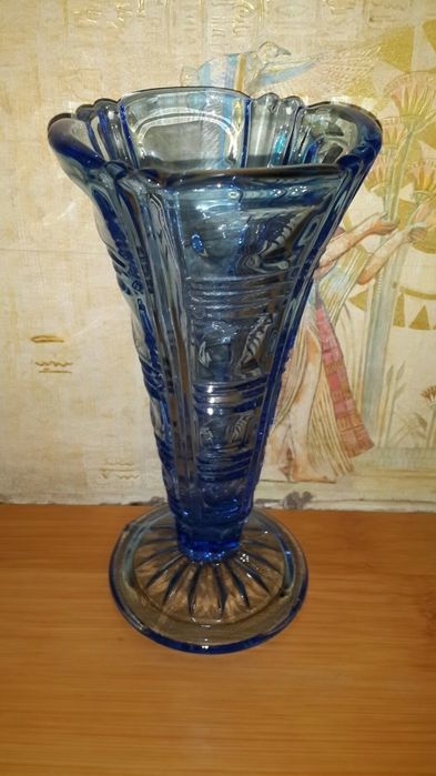 Вироби з кольорового скла