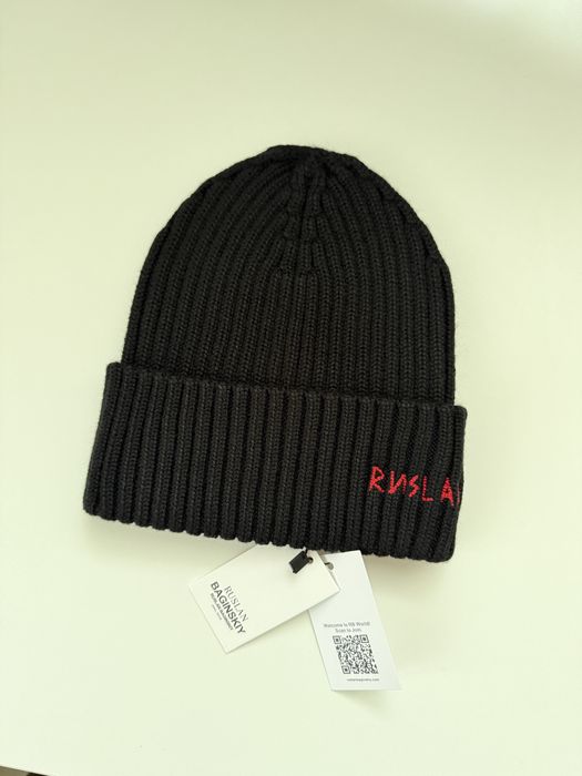Чорна шапка від ruslan baginskiy, нова. Руслан Багінський Шапка