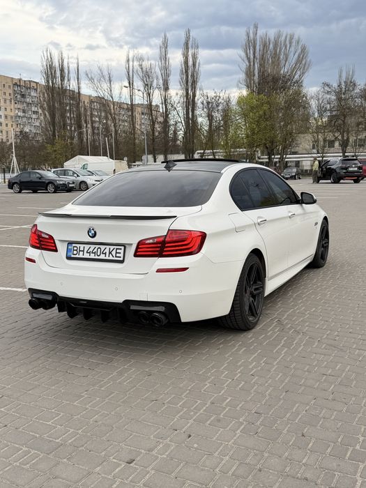 BMW 5 Series 2014 VIN WBA5B3C58FD539862 фото оголошення 10 з 24