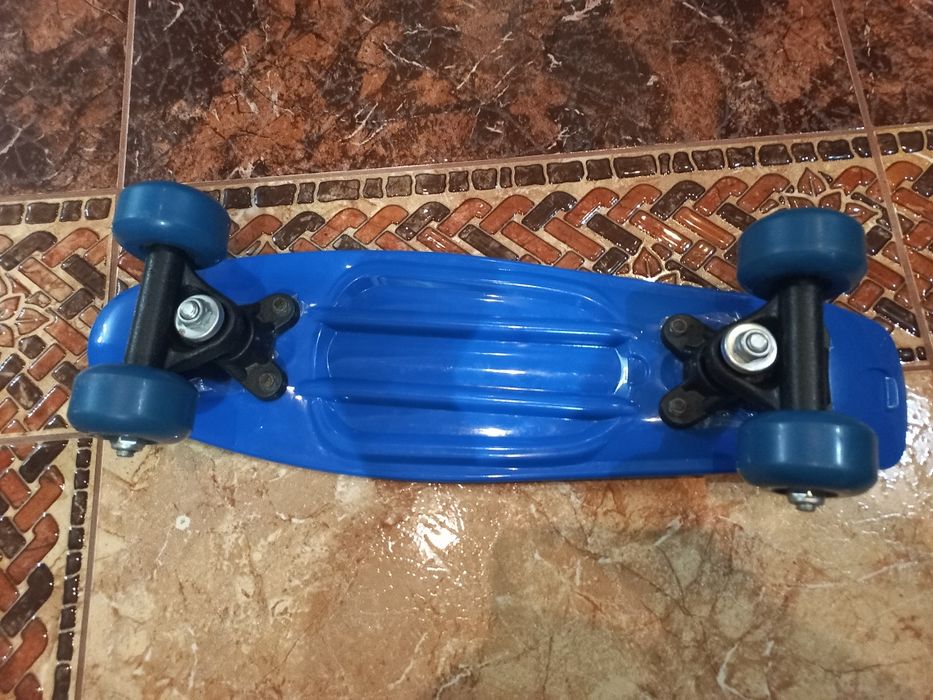 Дитячий скейт синій