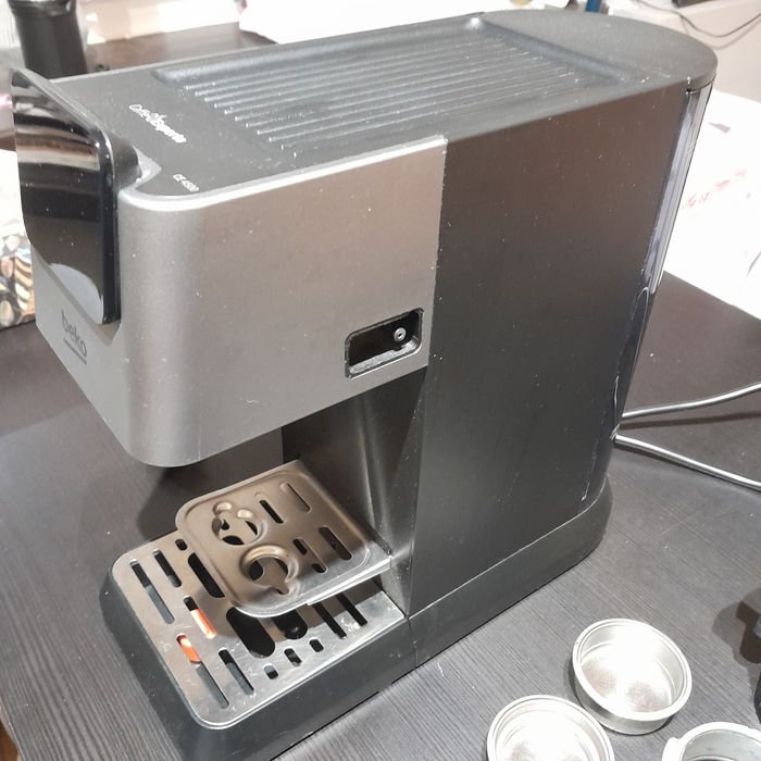 Ekspres kolbowy Beko Caffeexperto