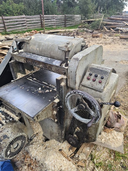 Komplet maszyny stolarkich. Grubosciowka,wyrowniarka,frez