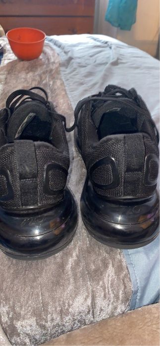 Tenis nike air max 720