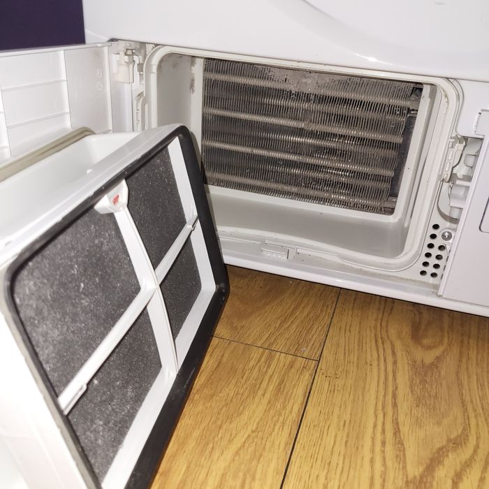 Продам сушильную машину Beko DS8433RX (8 кг)