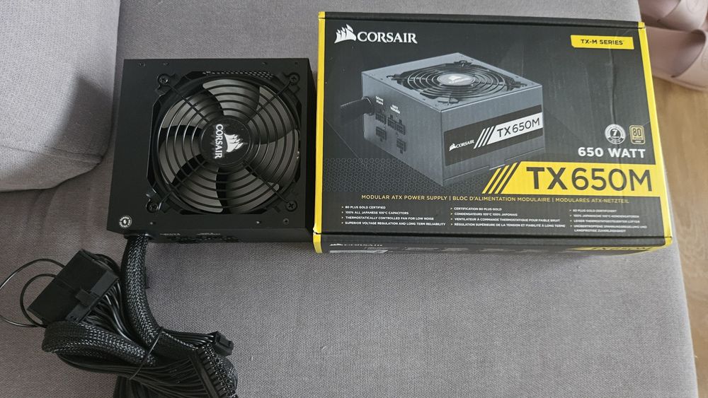Zasilacz Corsair TX 650M 650W