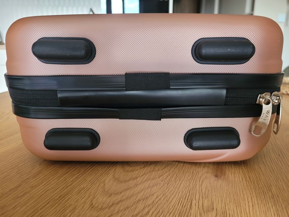 Walizka kabinowa Wave Paris