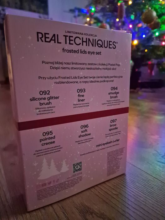 Zestaw pędzli zalotka real techniques