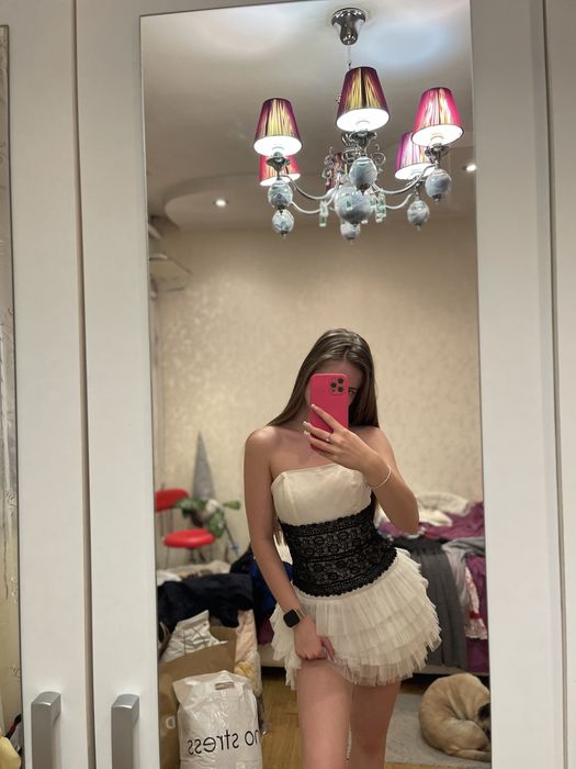 Вечірня сукня