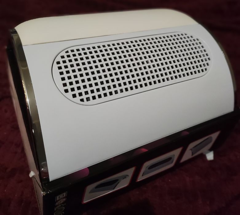 Вытяжка для маникюра