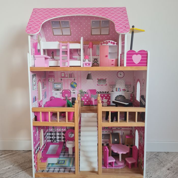 Domek dla lalek stan bardzo dobry