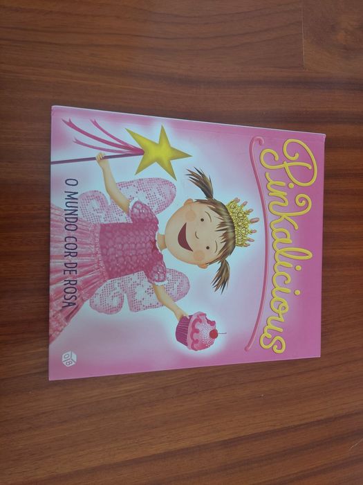 Livro: Pinkalicious, O Mundo Cor de Rosa