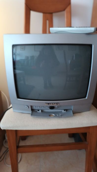 Televisor antigo