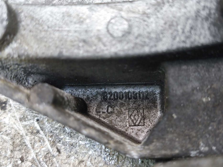 Renault Scenic II 1.5 DCI Łapa Silnika Poduszka