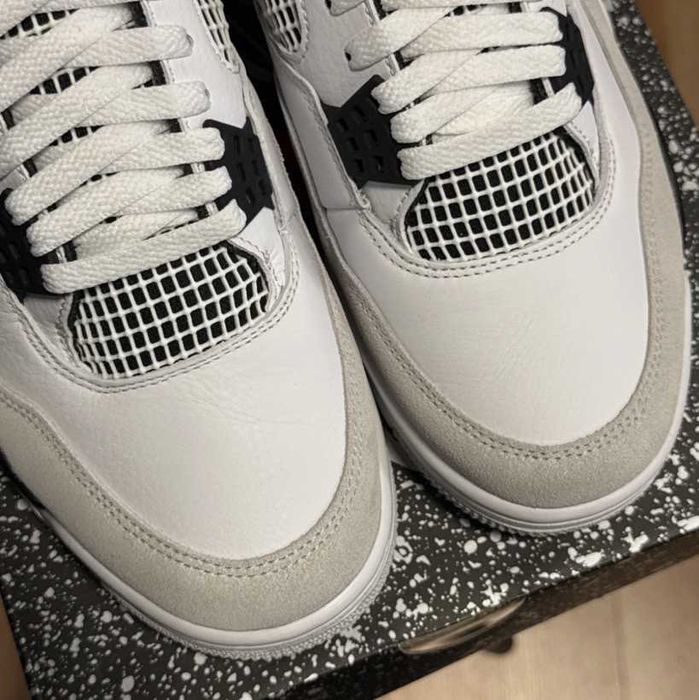 Jordan 4 retro military black R.41