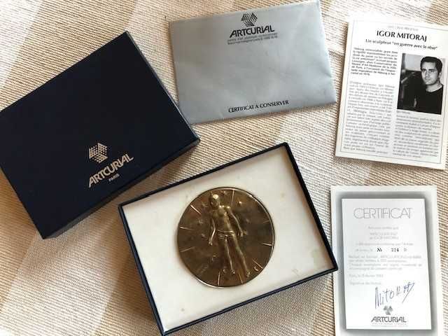 Igor Mitoraj "Articulations" medal z brązu