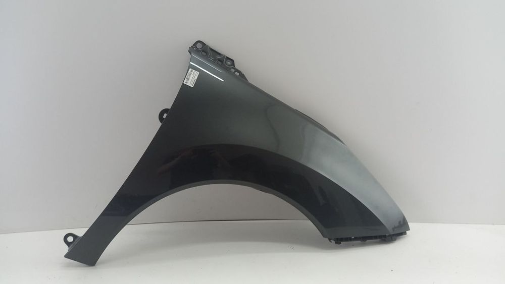 Крыло правое Peugeot 5008 2009-2016 9682889380