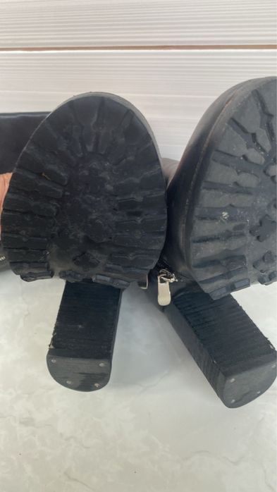 Шкіряні чоботи сапоги