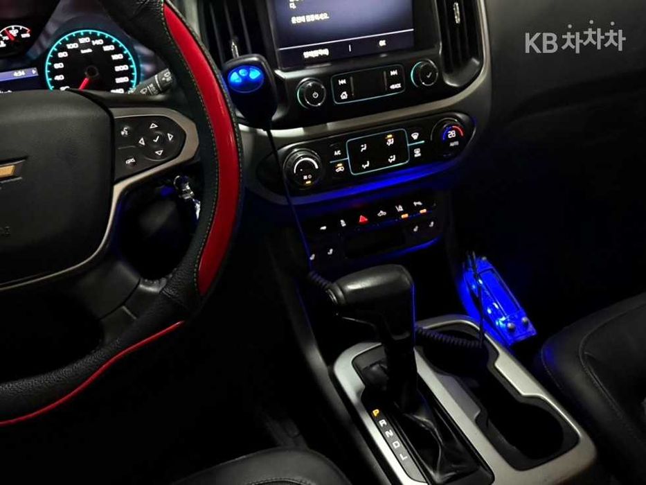 Продам пікап 2020 Chevrolet Colorado 3.6L V6 4WD Extreme-X