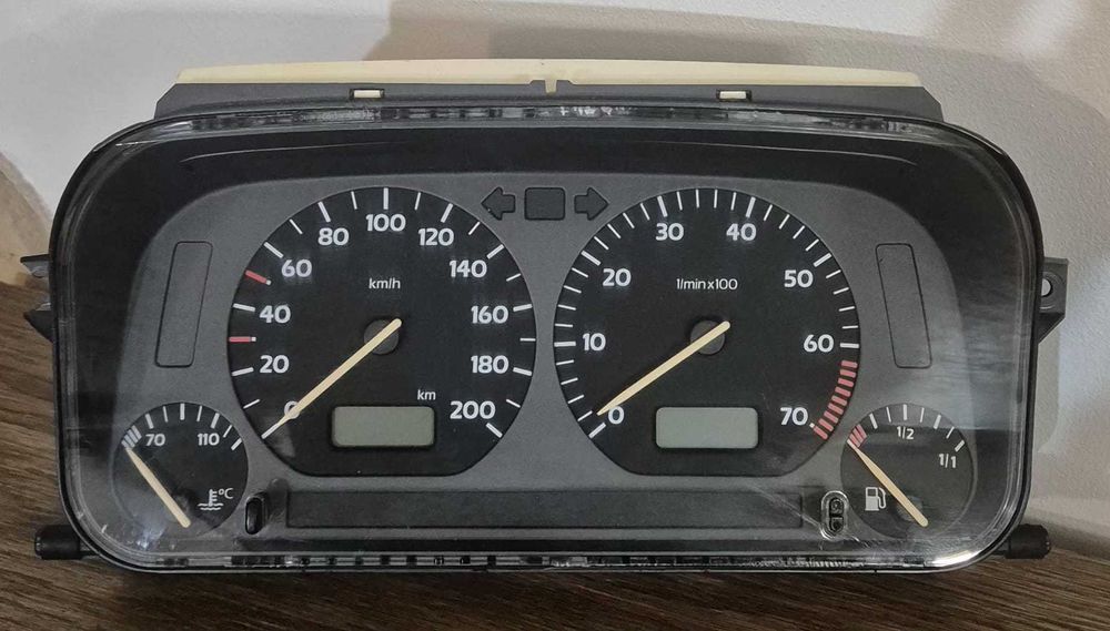 Licznik Zegary VW GOLF III (91-98r.) 1,4 Benzyna TRW Oryginalny