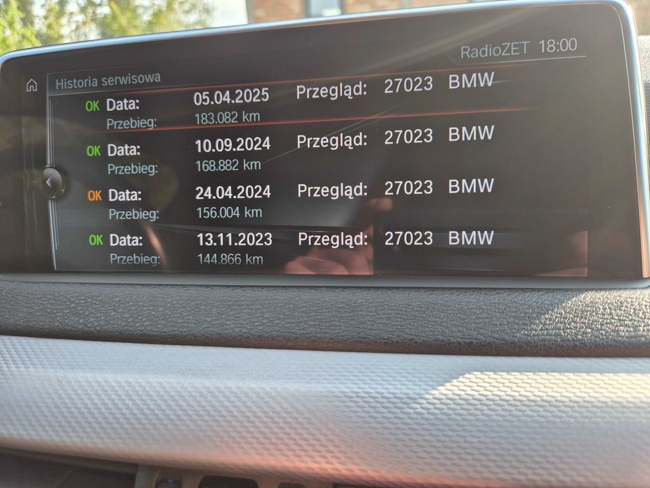 BMW X5 M50D - Polski salon