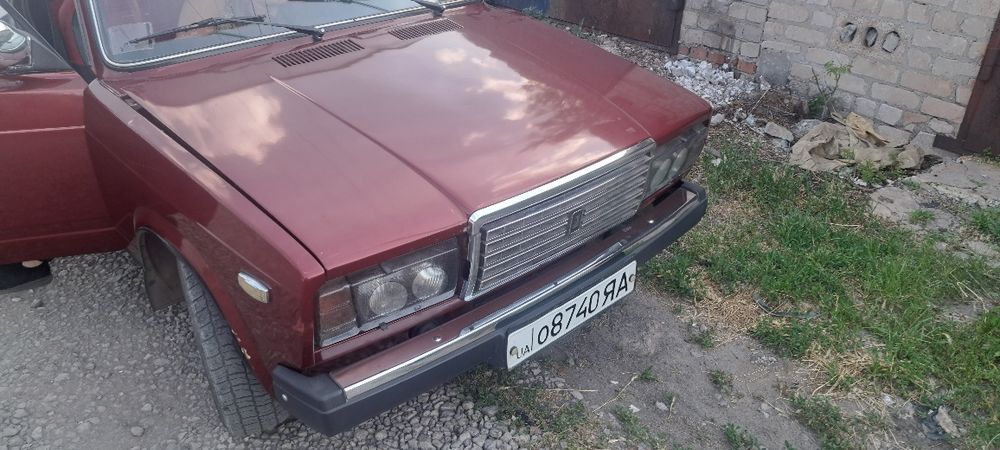 Жигулі ваз 2107 в гарному стані