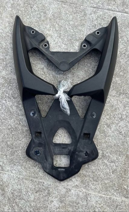 Suporte Yamaha  NMax de 2017 , para top case. ORIGINAL