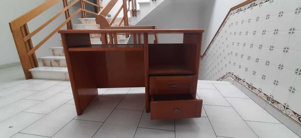 Movel escrivaninha *Baixa de preço!*
