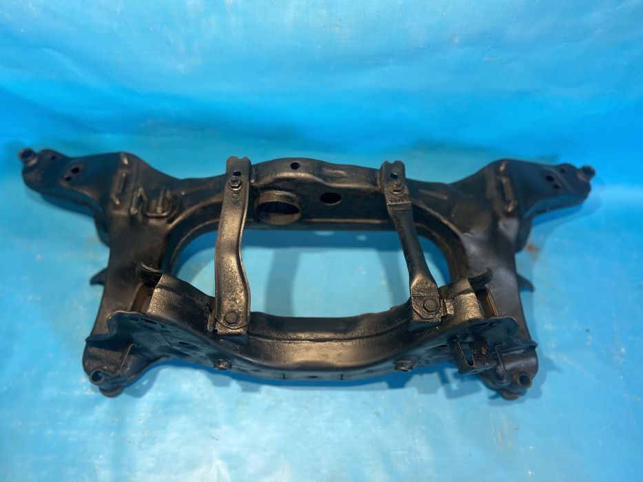 Підрамник задній Nissan Qashqai j10 підрамник балка