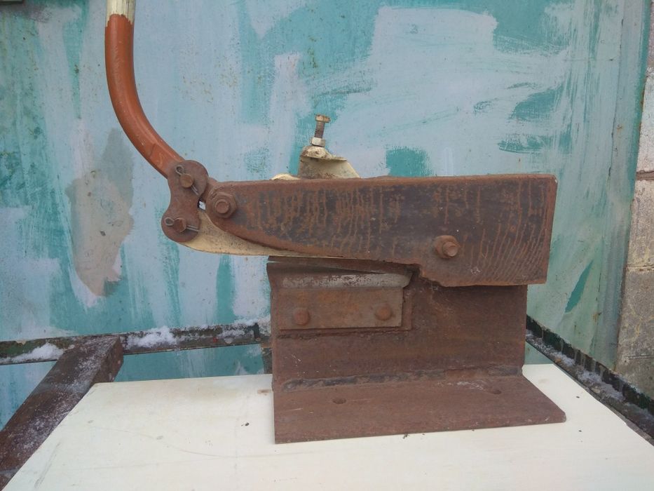 Рычажные ножницы