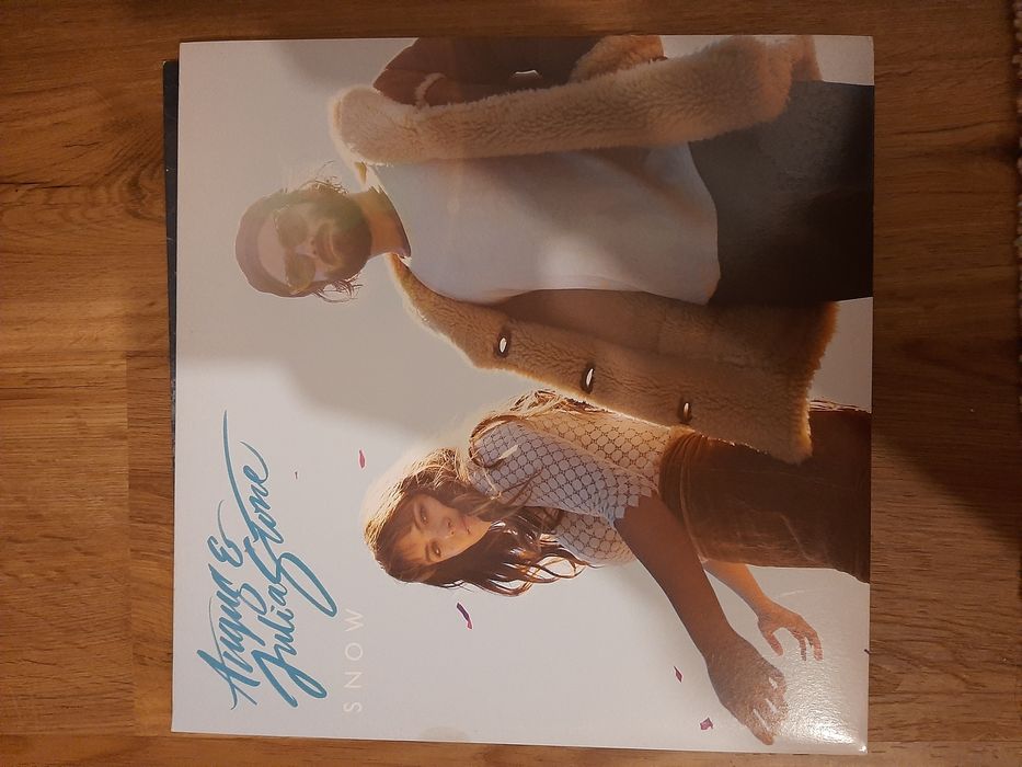 Vinil 'Snow' Angus and Julia Stone