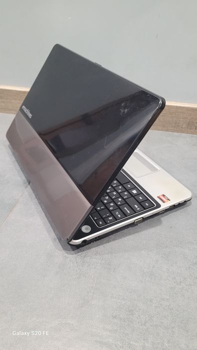 Ноутбук acer emachine в хорошем состоянии