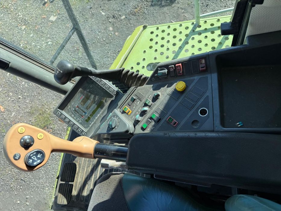 Claas Lexion 460 rok 2002 Heder 6,6m + Wózek