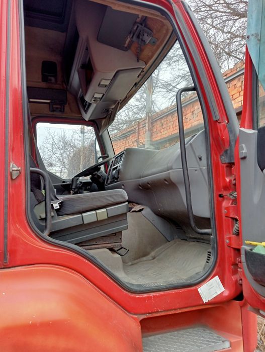 Продам Рено премиум 2005