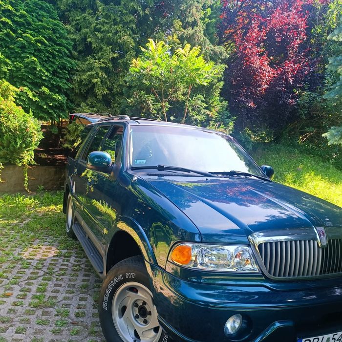 Lincoln Navigator