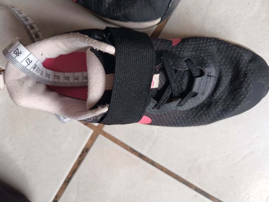 Adidasy buty dziewczęce Nike rozmiar 35