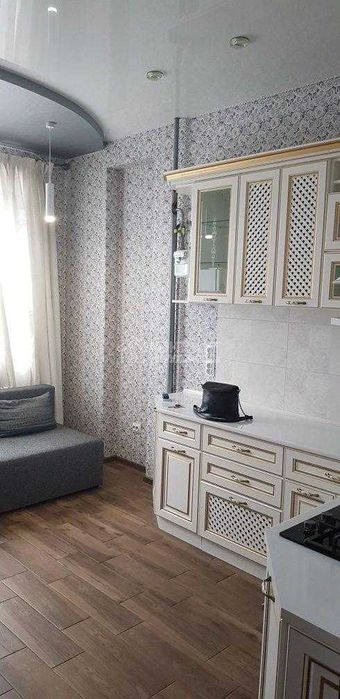 Продається 2к квартира ЖК Архітекторів
