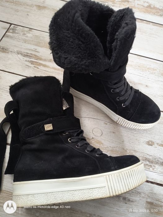 Зимові кеди, черевики UGG, б.у, 37р, устілка 23,5-24.