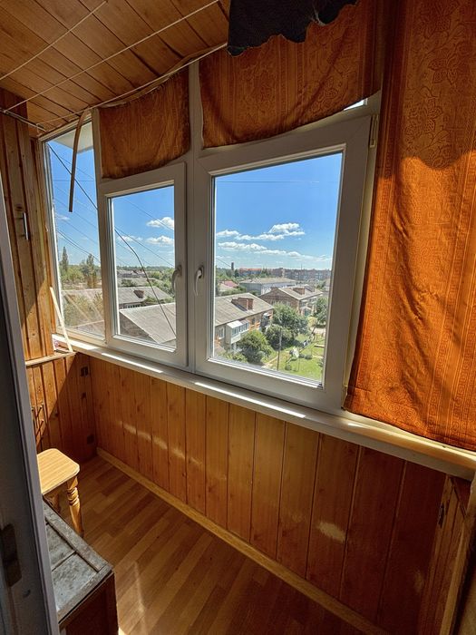 Продаж 3-кімнатної квартири