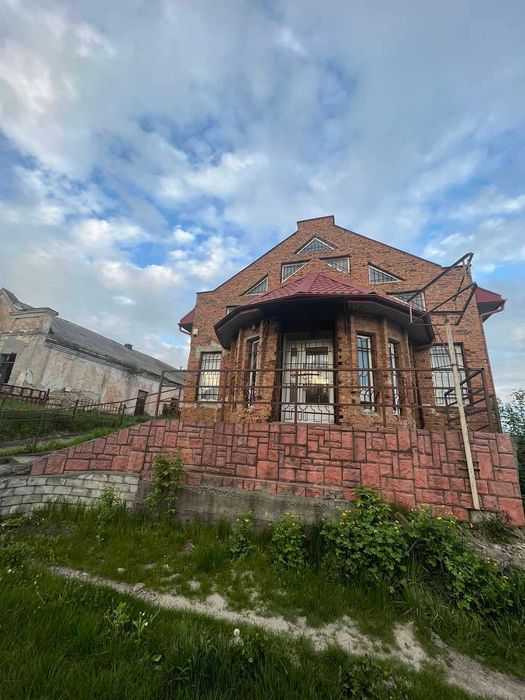 Продаж комерційної приміщення