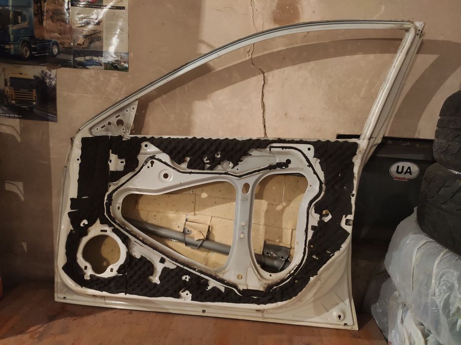 Двері Honda Accord 2008