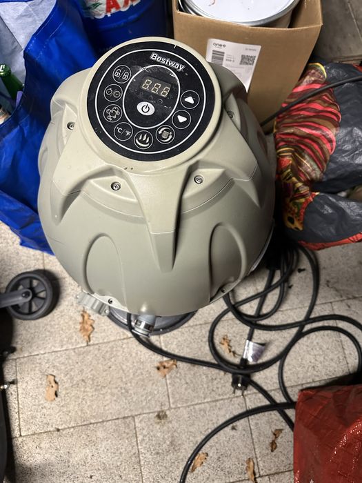 2x Pompa jacuzzi bestway uszkodzone.