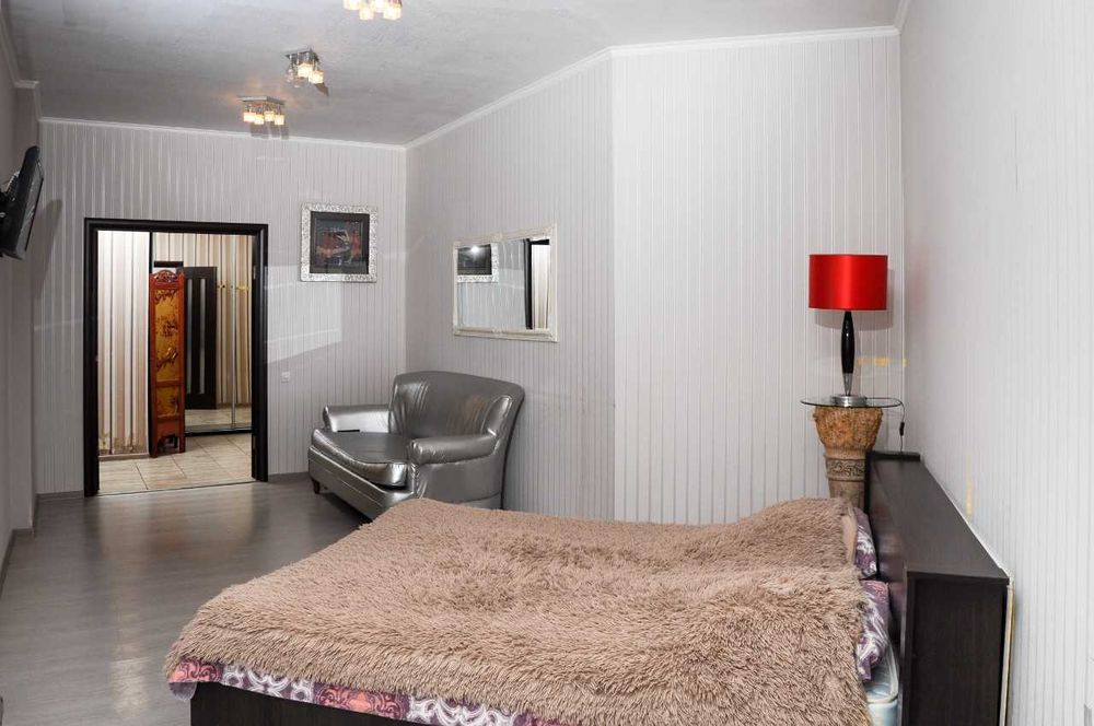 центр, аркадия,пр шевченко .французский бульвар,сдам на месяц