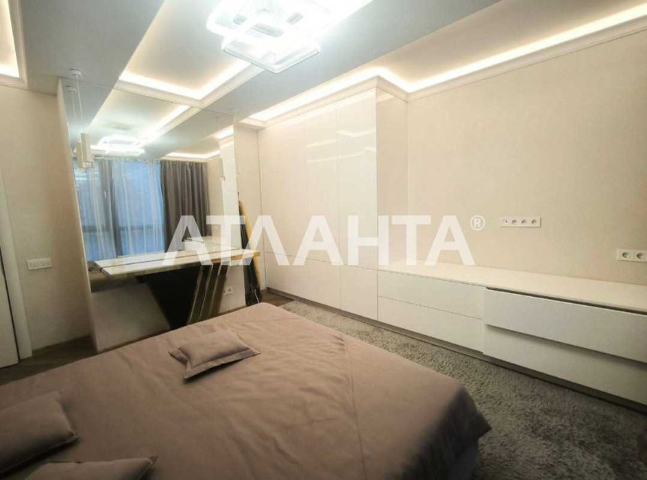 2-комнатная квартира в новом клубном доме рядом с морем