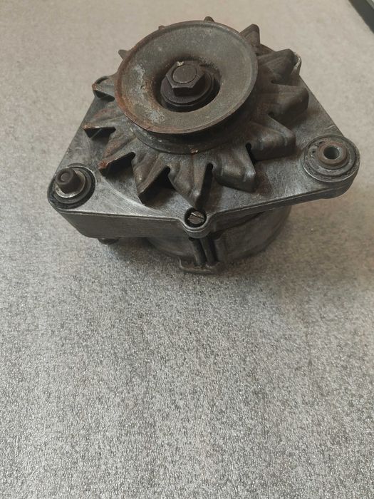 Alternador BMW 2002