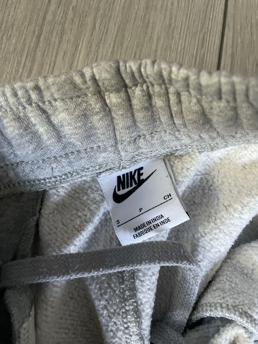 Спортивні штани NIKE