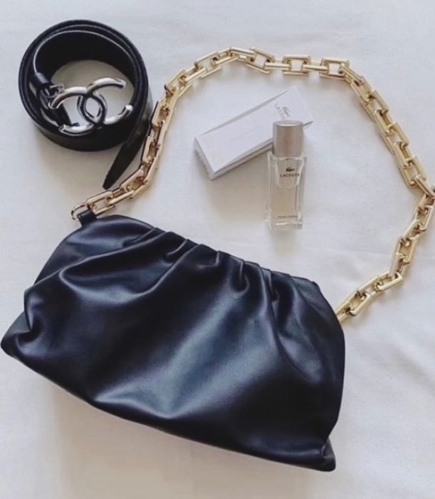 Жіноча сумочка.