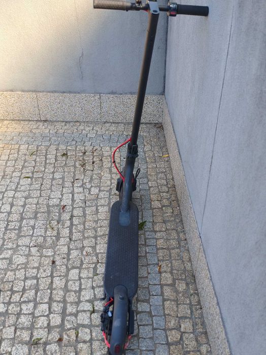 Xiaomi Mi Electric Scooter Pro (1.ª geração).