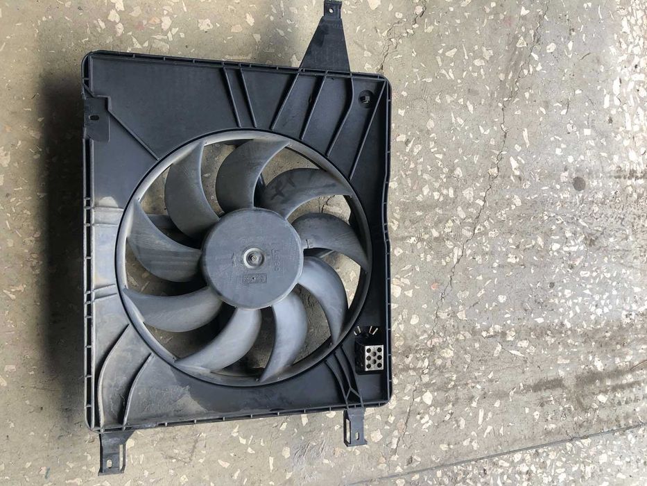 Диффузор радиатора охлаждения, в сборе Nissan Qashqai 06-13 2,0