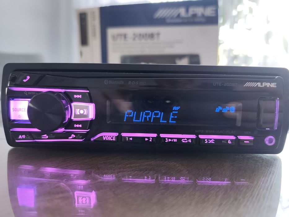 Nowe Radio samochodowe Alpine UTE 200BT, Bluetooth, USB,